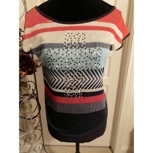 - 🦋Daytrip short sleeve embellished top from Buckle